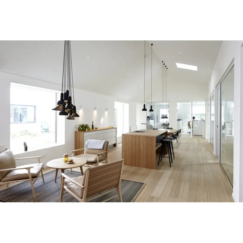 Pendant Light     TORCH BUNCH S10 Rouge / câble rouge           ESTABLISHED & SONS